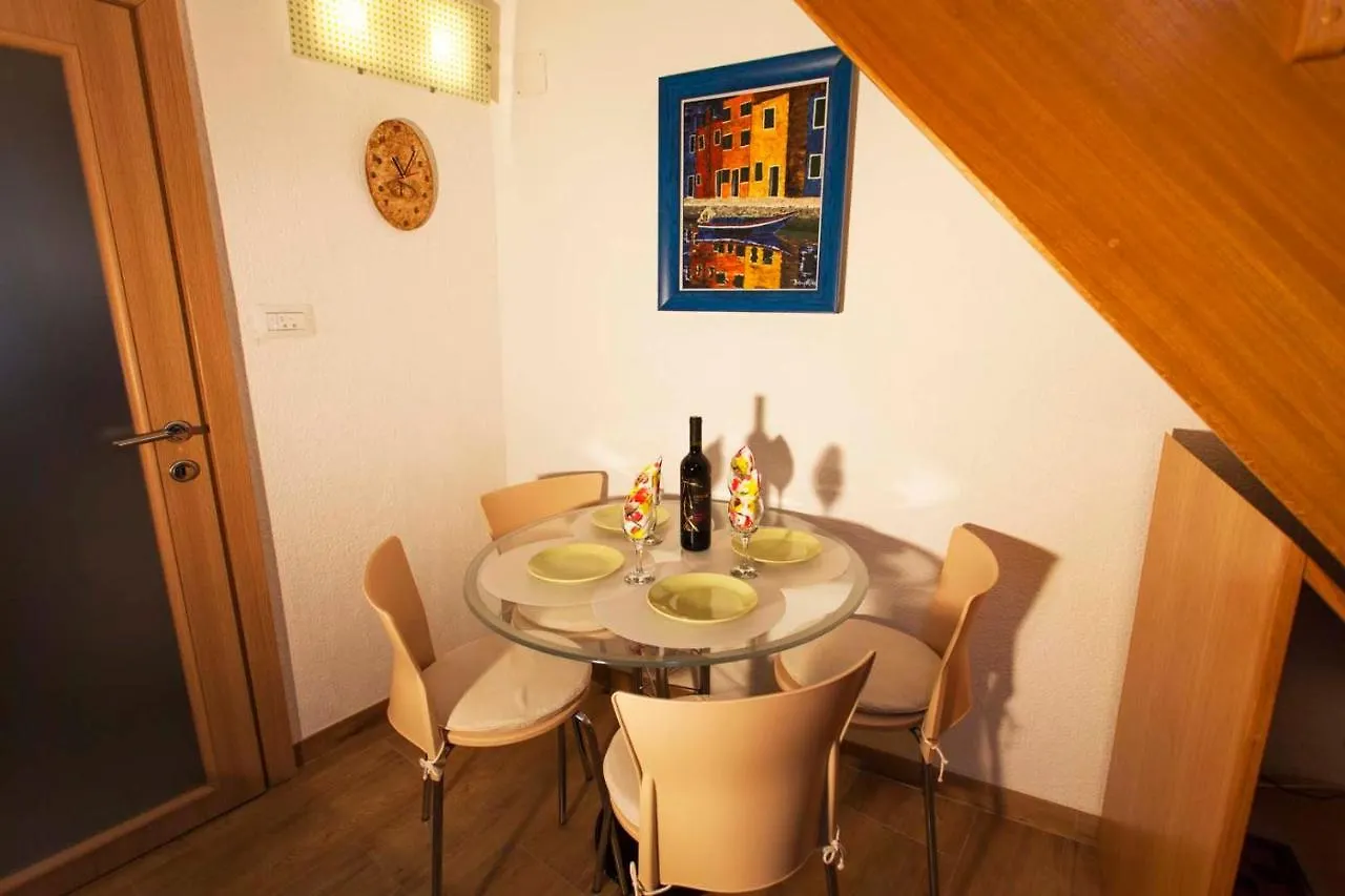 Casa Laura Cres Villa